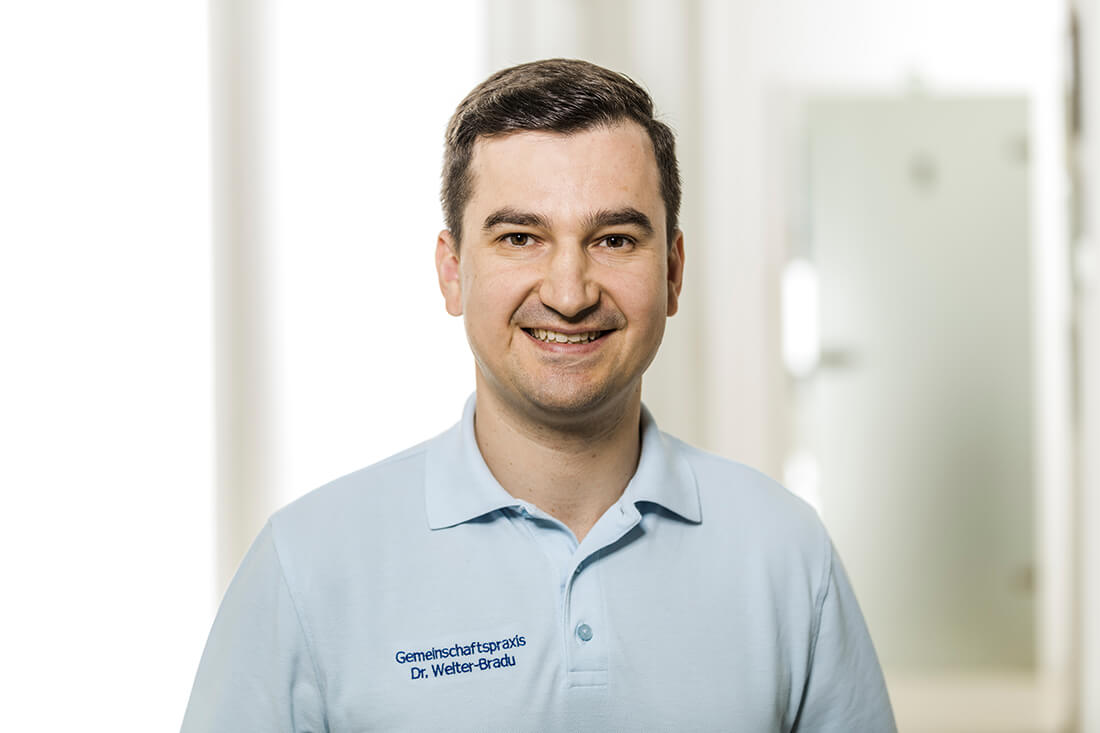 Zahnarzt Grafenberg – Bradu – Team – Alexandru Manea Zahnarzt Grafenberg - Bradu - Team - Alexandru Manea