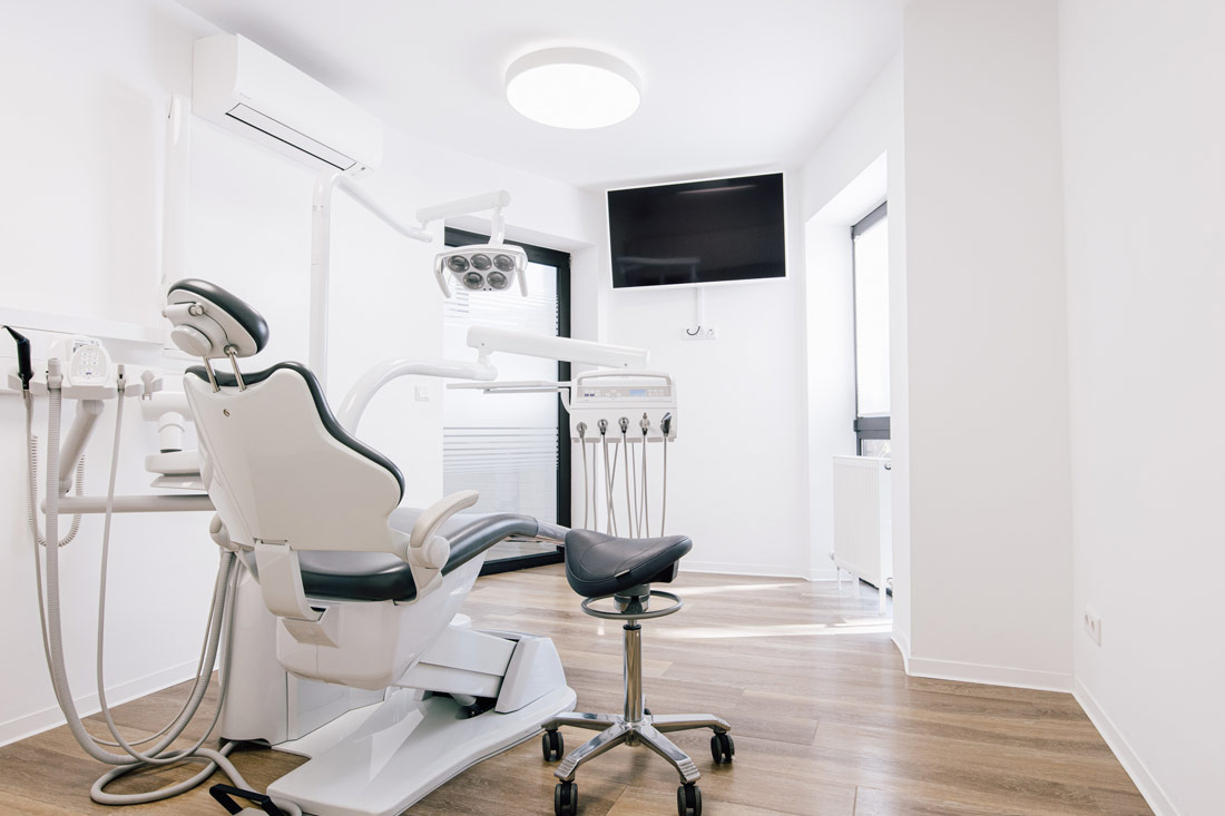 Zahnarzt Grafenberg - Bradu - ein Behandlungsraum unserer Praxis